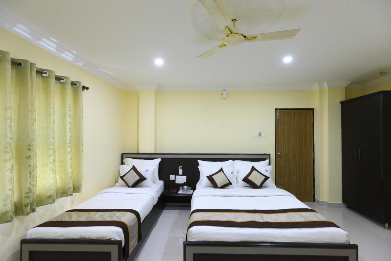 Salbala Inn Chennai Zewnętrze zdjęcie